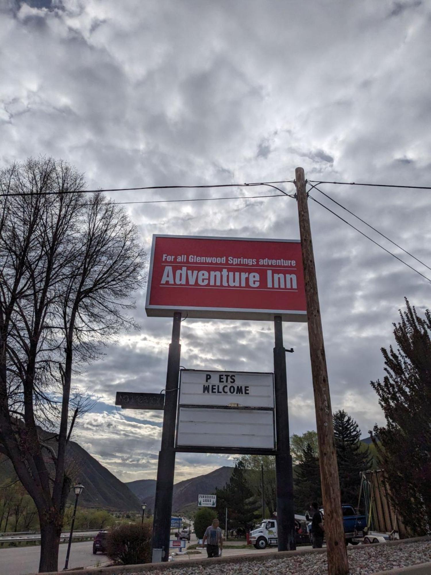 Adventure Inn - גלנווד ספרינגס מראה חיצוני תמונה